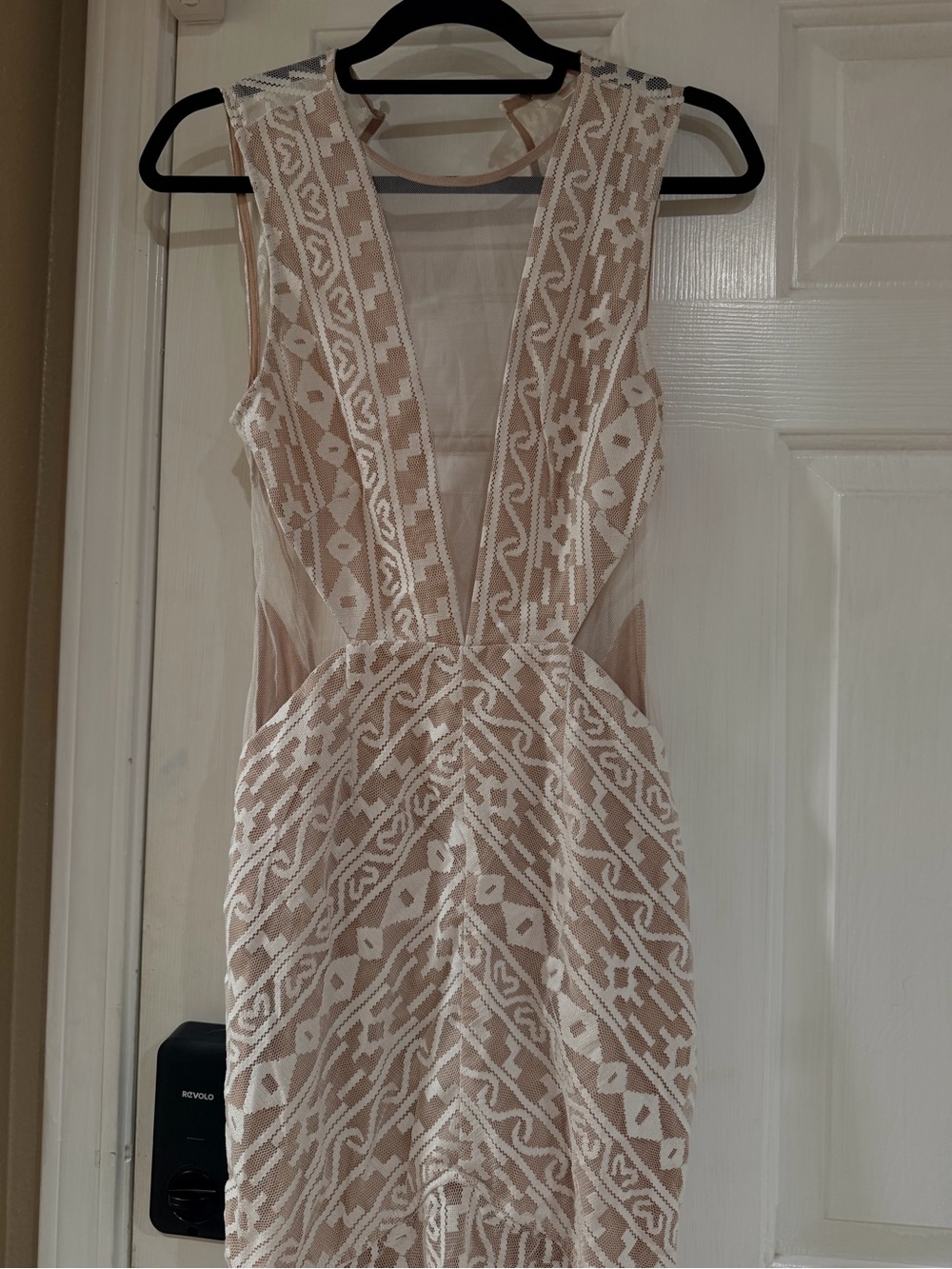 New Luxxel Ivory and Nude Sheer Lace Maxi Gown - Picture 2 of 7